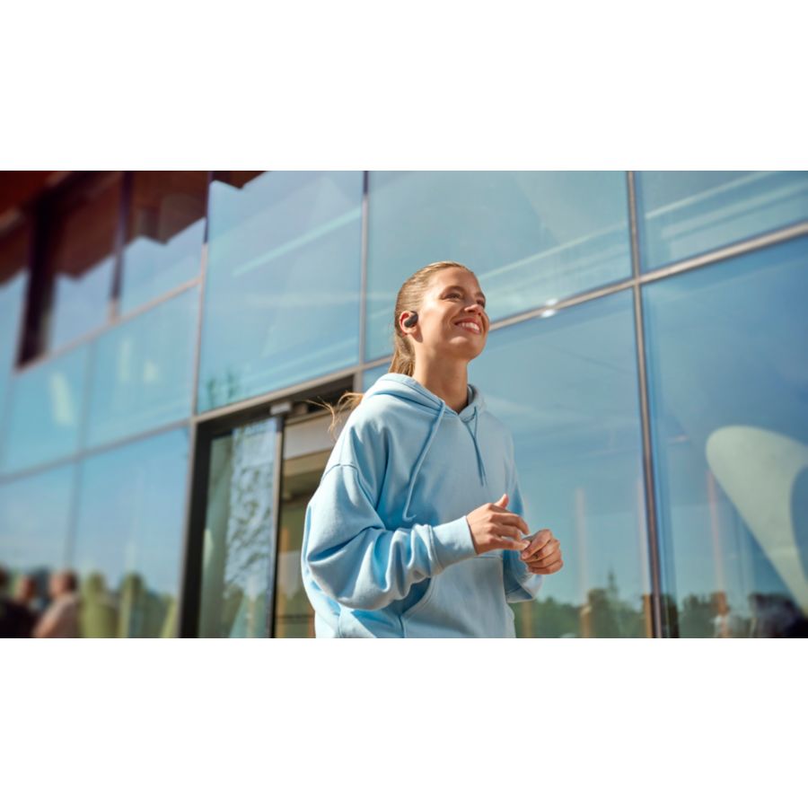 Open your ears. Hit your stride.