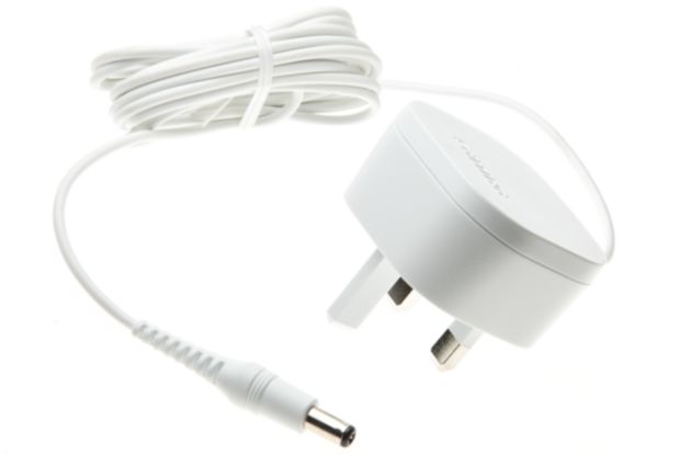 Satinelle Essential Power adapter
