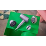 Par 20% ātrāks*. Vieglāks**. Bez karstuma bojājumiem********.