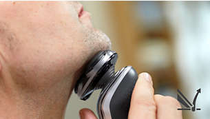 Terätekniikka nostaa partakarvat ja leikkaa ne miellyttävästi ja tarkasti