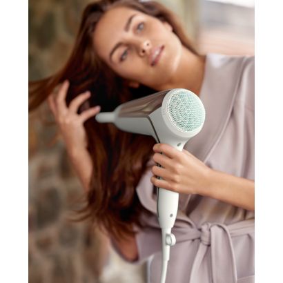 Aktivna zaštita od toplote, za 22% više sjaja*.