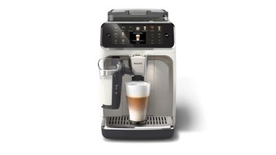 Series 5500 EP5546/90 coffee machine with LatteGo milk system