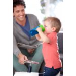 Ayuda en la transición para aprender a beber solos