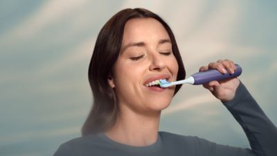 Sonicare Series 6500 Rechargeable toothbrush - thumbnail 6