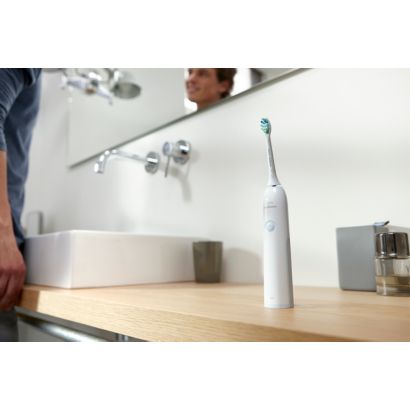 Removes up to 3x more plaque*