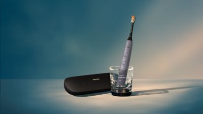Sonicare DiamondClean Smart 9300 Rechargeable Toothbrush - thumbnail 6