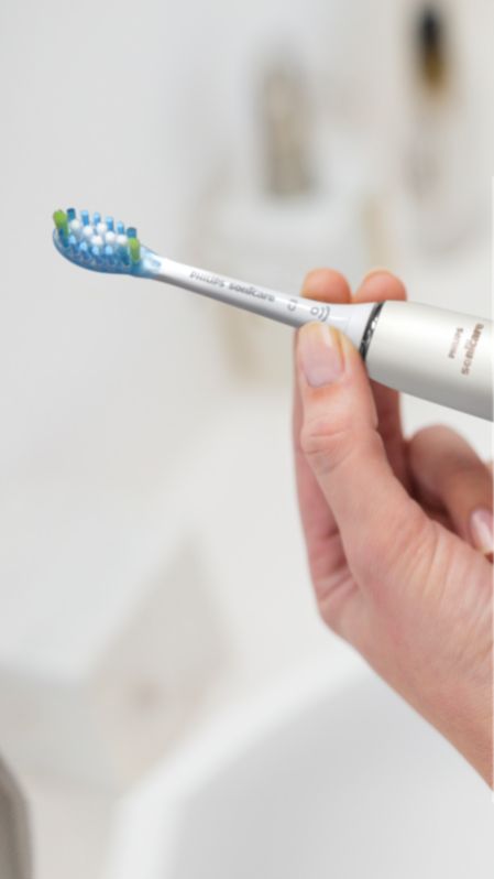 Interchangeable sonic toothbrush heads