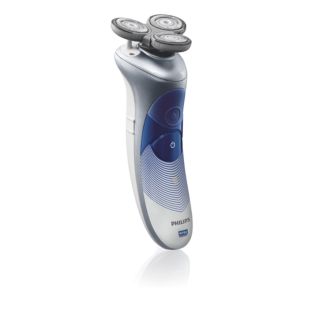 NIVEA FOR MEN shaver