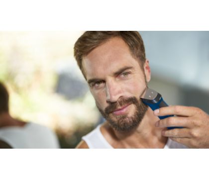 Multigroom series 7000 12-in-1, Face, Hair and Body MG7707/15