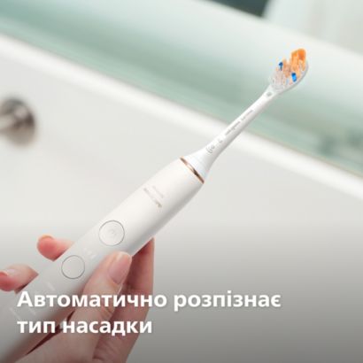 Sonicare DiamondClean 9000