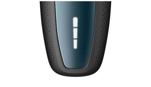 LED display with icons to use the shaver intuitively