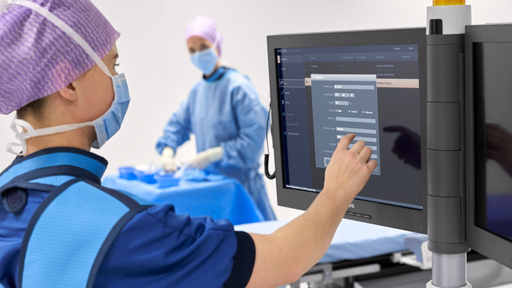 Surgical team performing orthopedic case with Zenition FD mobile C-arm ONLINE