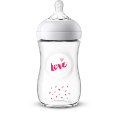 The most natural way to bottle feed