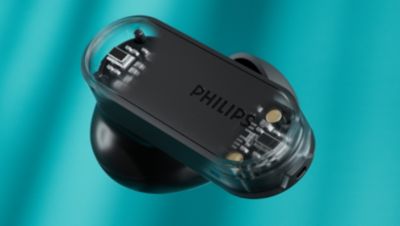 4 mic technology. Clearer calls, even in crowded places