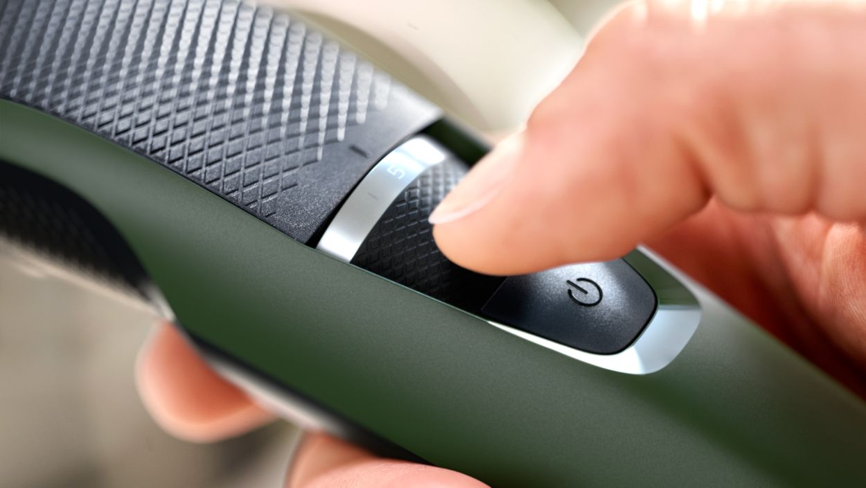Beard trimmer
