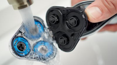 Shaver can be rinsed clean under the tap