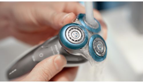 Rasierer kann unter fließendem Wasser gereinigt werden