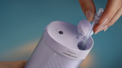 2-in-1 fill port for easy refilling and storing your tip