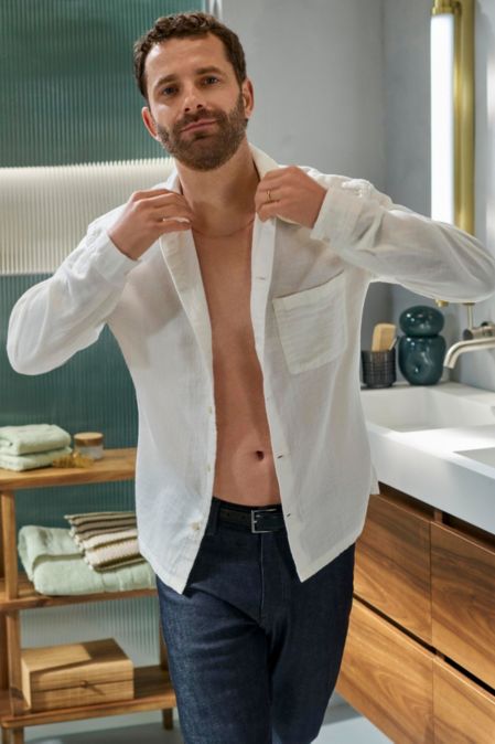 Man with smooth chest after Body Groomer use