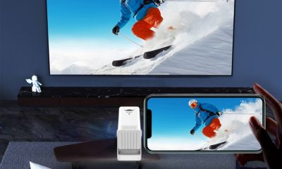 Wireless screen mirroring