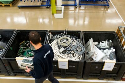 Refurbishment process recycling 