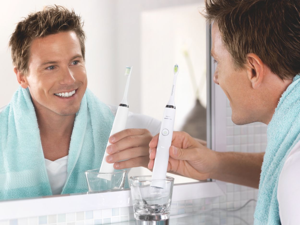 DiamondClean Sonic electric toothbrush HX9333/04 | Sonicare