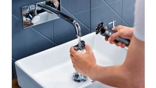 Shaver can be rinsed clean under the tap