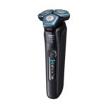 Close shave. Advanced skin protection.