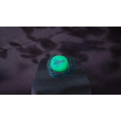 עדין במיוחד לעור רגיש