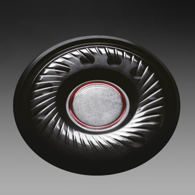 40mm neodymium drivers for sharp treble and deep bass