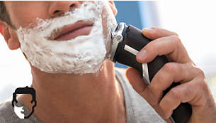 Choose a convenient dry or refreshing wet shave