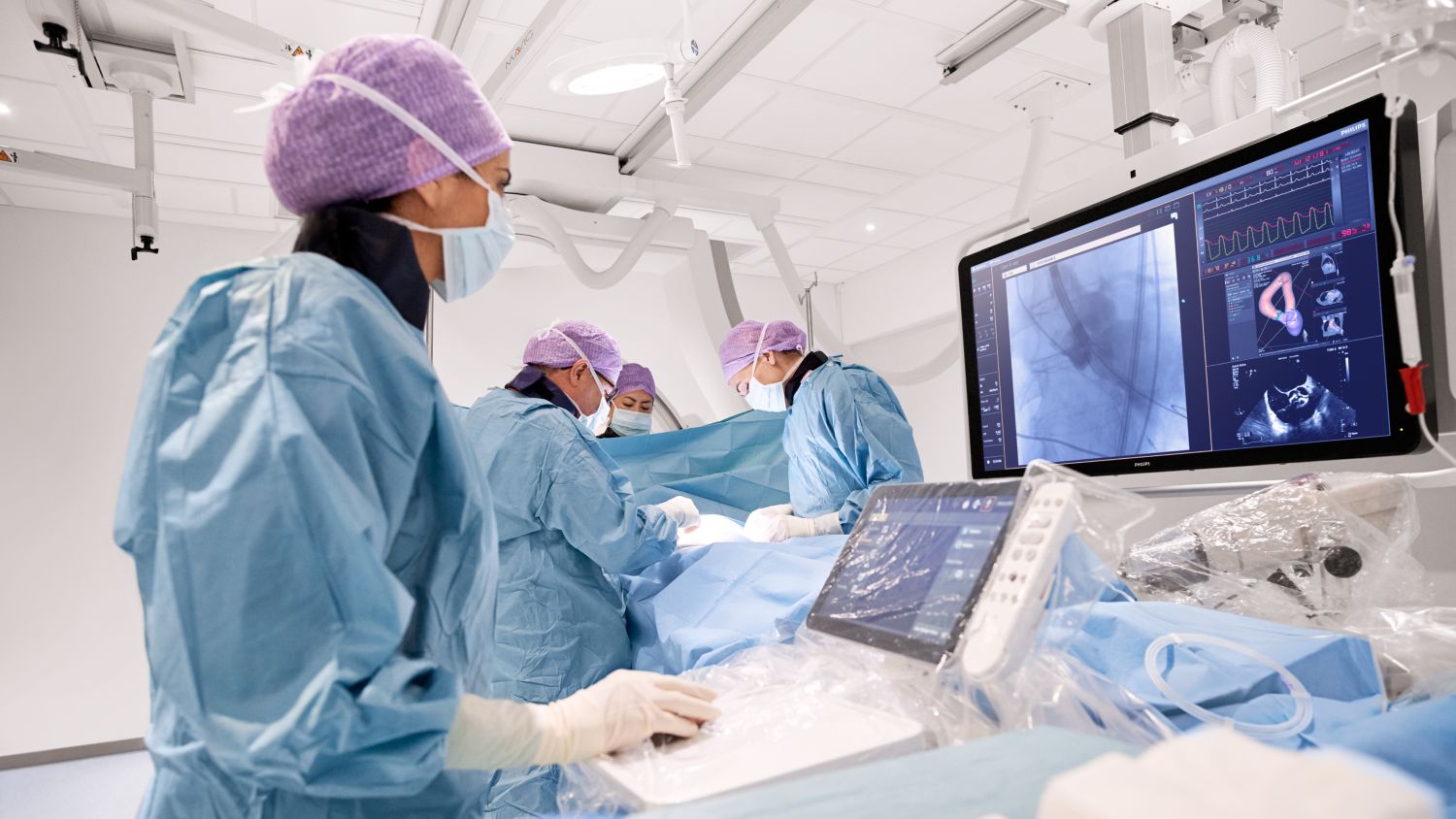 Philips Azurion 7C20 TAVI in exam room image