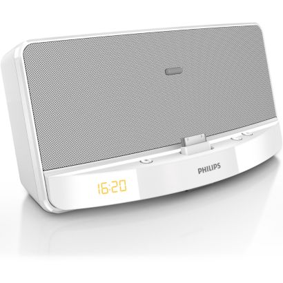 Enjoy music from your iPod/iPhone