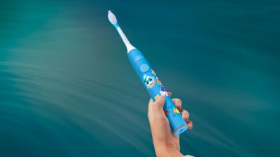 Bezpečný a šetrný k rostoucím zubům a dásním