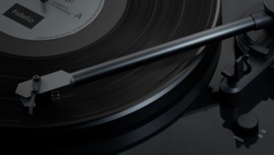 2 speed belt-driven turntable