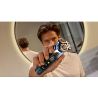 i9000 Prestige Ultra Day&Night Elektrický holicí strojek, mokré i suché, SkinIQ Pro