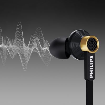 Enlarged 13.5 mm drivers deliver rich and dynamic sound