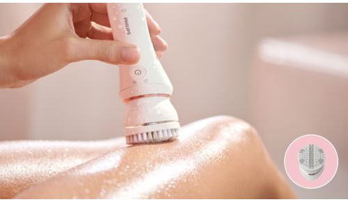 Body exfoliation brush removes dead skin cells
