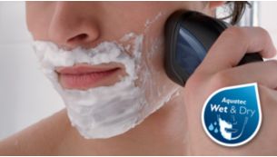 AquaTec : rasage facile à sec ou rafraîchissant avec du gel ou de la mousse à raser