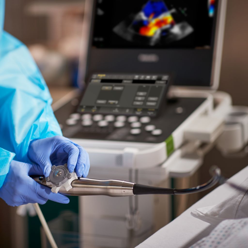 Compact ultrasound system showing TEE ultrasound in Emergency Room 