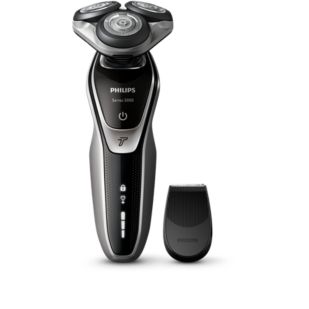 Shaver series 5000 습식 및 건식 면도가 가능한 전기면도기