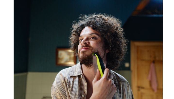 Philips OneBlade ile sakalını dilediğin gibi kısalt, şekillendir, tıraş et.