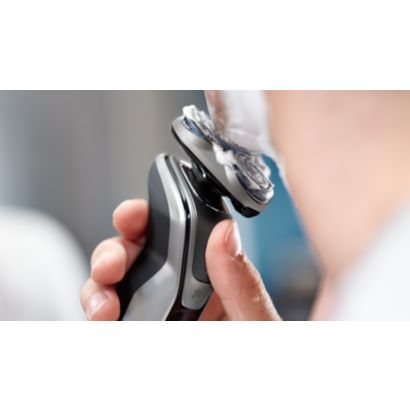 Norelco Shaver 6540 Wet and dry electric shaver S6540/99 | Philips
