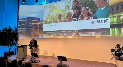 Sjoerd Mentink presenteert tijdens een MTIC-innovatieles bij Philips