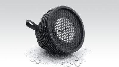 Trieciendroša un mitrumizturīga konstrukcija ideāli piemērota lietošanai telpās un ārpus tām