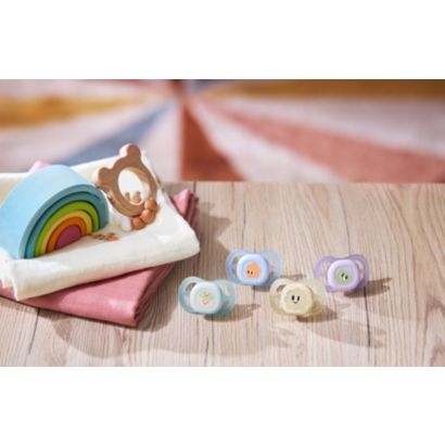 Soothing newborns from day 1
