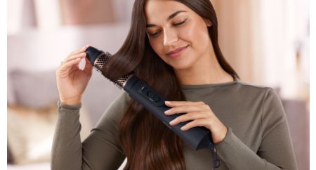 38 mm ThermoBrush for smooth styles and waves