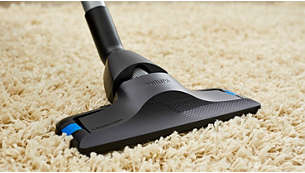 CarpetClean-suutin liukuu helposti ja puhdistaa matot huolellisesti.