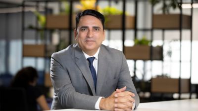 Chhitiz Kumar Business Marketing and Sales Leader PD and CC