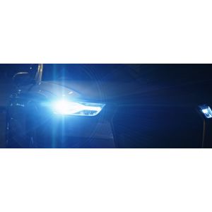 Pure and bright white light defeats darkness